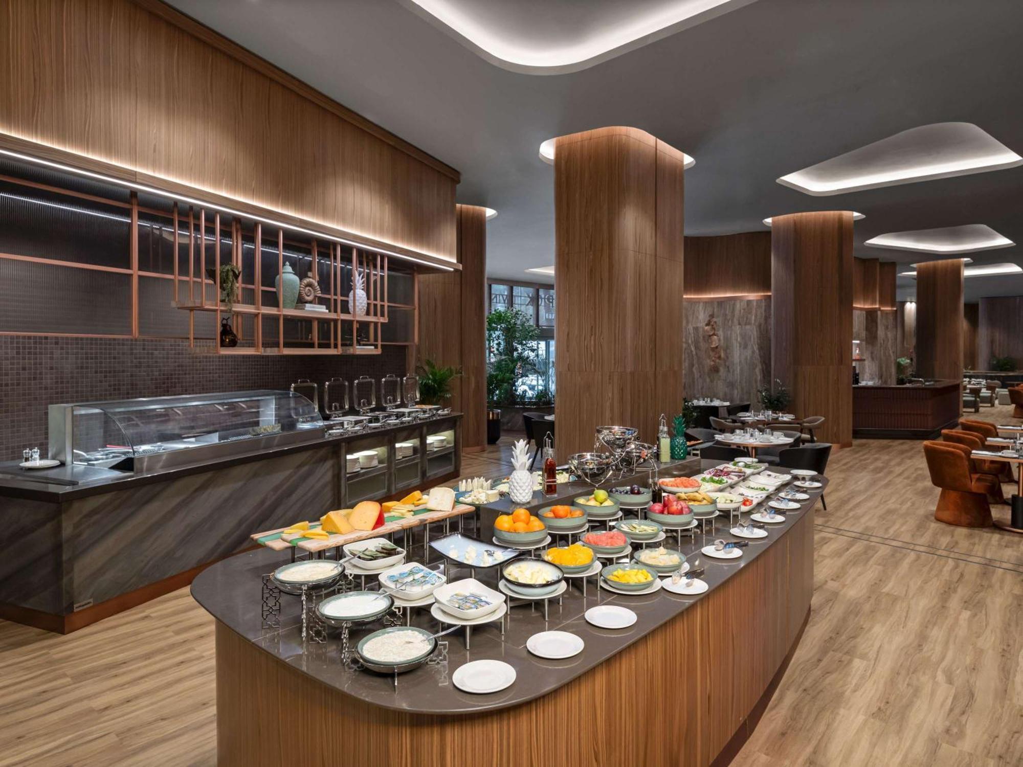 Moevenpick Living Istanbul Saklivadi Hotel Exterior foto